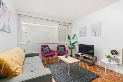 Image de Domi Rentals - The Cozy Balaclava