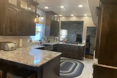 Image de Nice secluded home with plenty of room to roam!