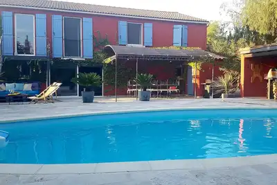 Image de Villa tout confort avec piscine!