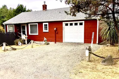 Image de Charming  Beachouse Getaway on Historic Sunset Beach