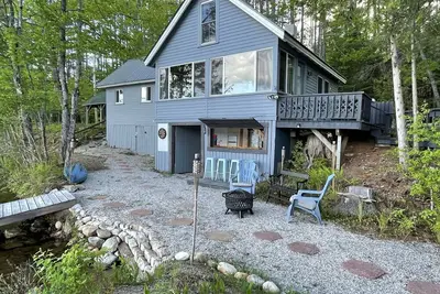 Image de Classic Maine Waterfront Cottage