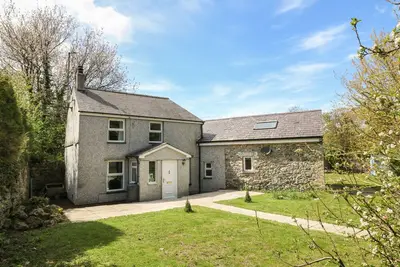 Image de Lleyn Cottage (The Hive), country holiday cottage in Menai Bridge