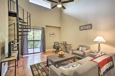 Image de Baton Rouge Condo < 3 Mi to Tiger Stadium!