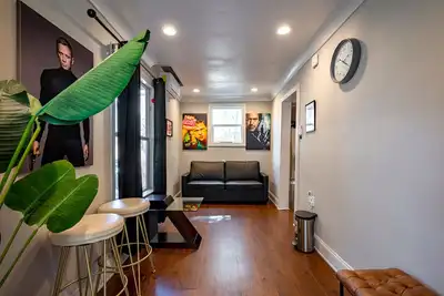 Image de Luxury New Home/Museum/Med. Ctr/dwn twn*Families