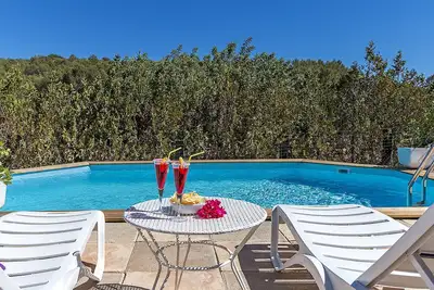 Image de Charmante maison de campagne idéale pour profiter de vacances dans un environnement calme