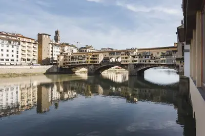 Image de Apartment In The Medieval Tower In Borgo San Jacopo-Maddalena