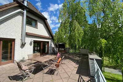 Image de Große, Lichtdurchflutete Wohnung mit Dachterrasse und Sauna