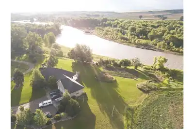 Image de Quiet Country Living At River'S Edge