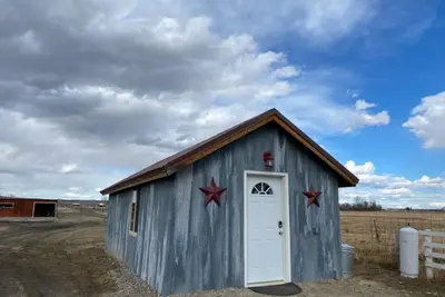 Image de Quiet Country Burnt Cross Cabin close to Billings
