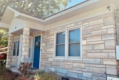 Image de Cozy, Country Cottage close to Oaklawn, near Bi-Pass