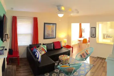 Image de Upscale And Urban In The City