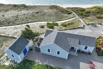Beachfront on Private Beach w/ Ac!
