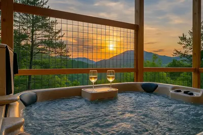 Image de Amazing Mountain Views | Modern! | Hot Tub Bliss!