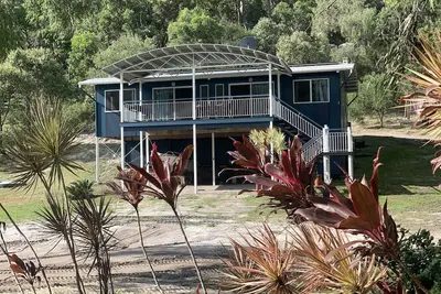 Image de Fraser Island Holiday House - 4 Bedrooms, 2 bathrooms, sleeps 11 guests.