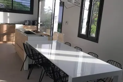 Image de Propriété avec vue et piscine