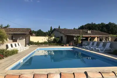Image de Exclusive Use Private Rural 4 bed Detached Farmhouse, 6 Hectares, Stunning Views