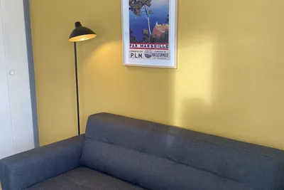 Image de Studio dans résidence calme avec parking