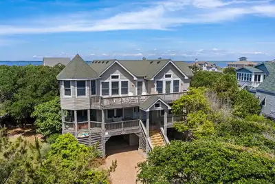 Rescued: Semi-oceanfront, Hot Tub, Shared Pool