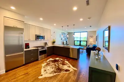 Image de Heart of Bozeman - Luxury Condo in Downtown Bozeman With a 30+ Night Minimum