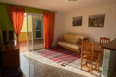 Image de An oasis with a double panoramic view over the ocean and the mountain El Teide 2