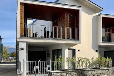 Image de Terraced house in the National Park of Ordesa. Urb Las Margas Golf