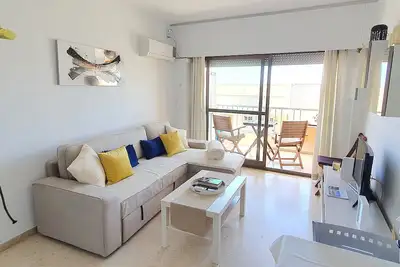 Image de Magnificent 10th-Floor Studio with Sea Views