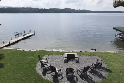 Image de Lake Bomoseen sleeps 10 close to Killington and Pico.