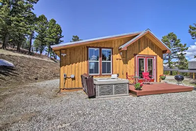Image de Remote Mtn Retreat w/ Hot Tub: Outside Bozeman!