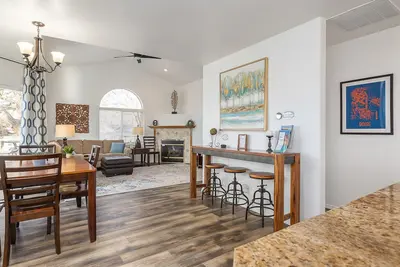 Image de Cozy House Near Boise State University, Downtown and Boise River Greenbelt.