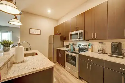 Image de Huge 2 bed 2 bath, Easy Ride to Nyc