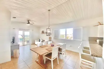Image de Bimini Sky, Amazing views Optional Golf Cart 2/2