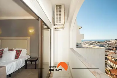 Image de #018 T2 Elisabete by Home Holidays