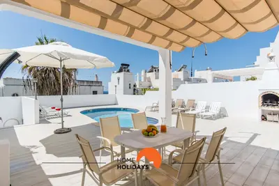 Image de #052 V4 Mimosas by Home Holidays