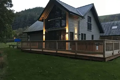 Image de Elm Escapes - Oak Lodge