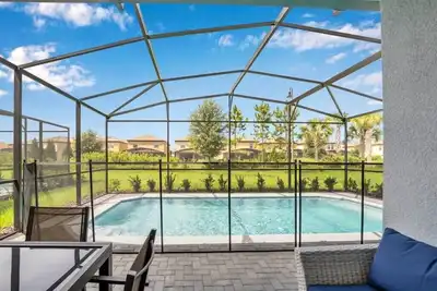 Image de Amazingly  Decorated 5 Bedroom 5  Bathroom home on Solterra