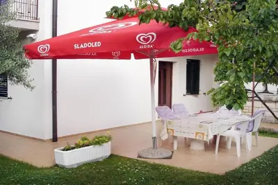 Image de Appartement de vacances Umag pour 1 - 4 personnes avec 2 chambres à coucher - Appartement de vacance