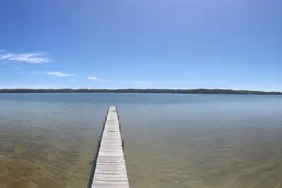 Image de South Lake Leelanau - Waterfront - Prime Location