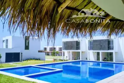 Image de Casabonita frente alberca, AirAC