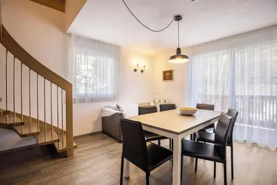 Image de Appartement \"Sis Résidence Bun Sté\" avec vue sur la montagne, bain à remous et sauna