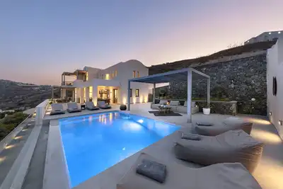 Image de Eolia Gold Villa with Private Heated Pool