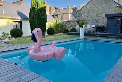 Image de Maison de caractère sur port de Vannes avec piscine