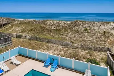 Image de Premier Oceanfront Dog Friendly w/ Pool, Elevator, Hot Tub, Ev Charger, Game Rm