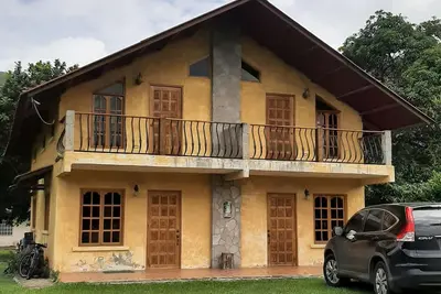 Image de Country House