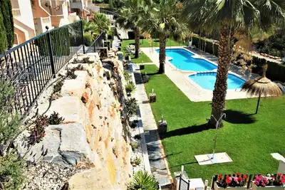 Image de Magnifique appartement avec terrasse solarium et superbe piscine