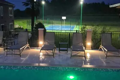Image de Villa Vesna & Villa Branka with tennis court