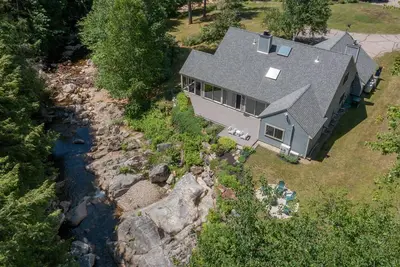 Image de The Cottage on the Brook: Ecstatic Fall Getaway in the White Mountains