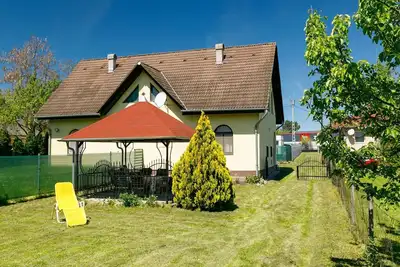 Image de Magnifique maison de vacances privée pour 7 personnes avec climatisation, Tv, patio et parking