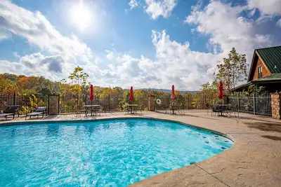 Image de Spring Break Sale! Private Pool, Theater, Game Room, Hot Tub & Amazing Views!