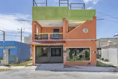 Image de Casa Kim 2nd Floor Private rooftop pool.