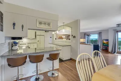 Image de Petoskey | Little Traverse Bay Views | Excellent July Rates!